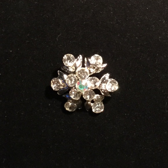 Gem Stone Brooch - Picture 2 of 3